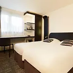 فندق Kyriad Deauville - St Arnoult سانت أرنولت