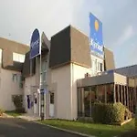 فندق Kyriad Deauville - St Arnoult سانت أرنولت