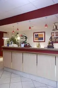 Hotell Kyriad Deauville - St Arnoult