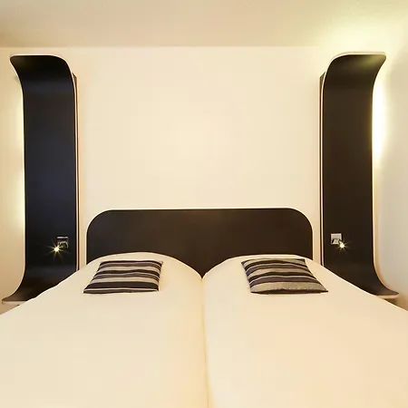 Kyriad Deauville - St Arnoult Hotel