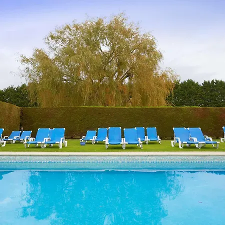 Kyriad Deauville - St Arnoult 3*