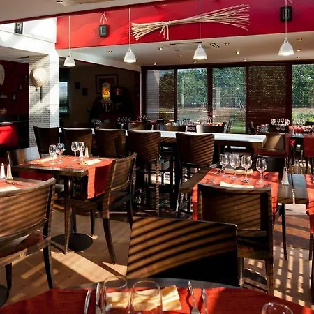 Kyriad Deauville - St Arnoult 3*