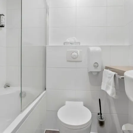 Kyriad Deauville - St Arnoult Hotel