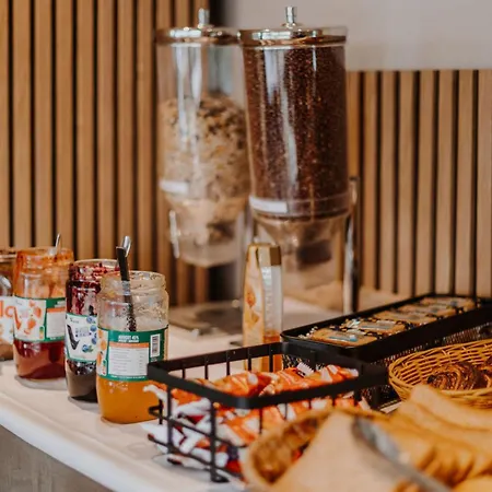 Ξενοδοχείο Kyriad Deauville - St Arnoult 3*