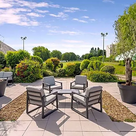 Hotel Kyriad Deauville - St Arnoult
