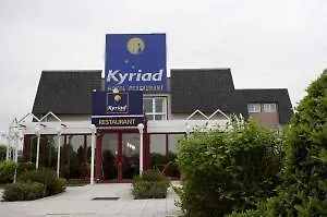 Kyriad Deauville - St Arnoult מלון 3*