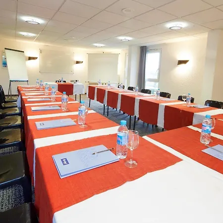 Hotel Kyriad Deauville - St Arnoult 3*