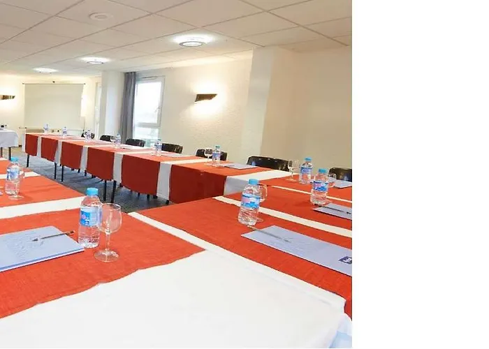 Kyriad Deauville - St Arnoult Hotel 3*