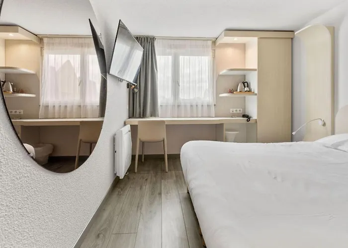 Hotel Kyriad Deauville - St Arnoult 3*