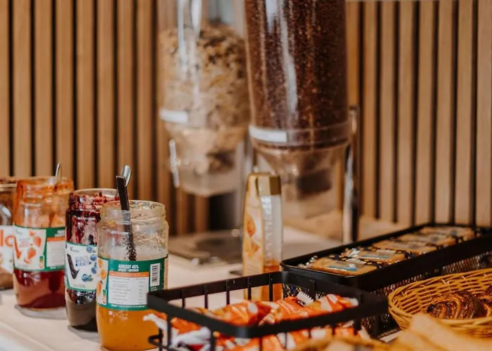 Hotel Kyriad Deauville - St Arnoult 3*