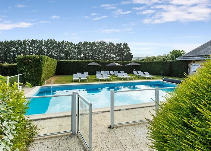 Hotel Kyriad Deauville - St Arnoult 3*