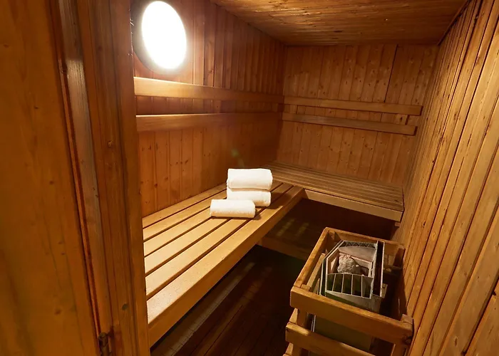 Kyriad Deauville - St Arnoult Hotel 3*