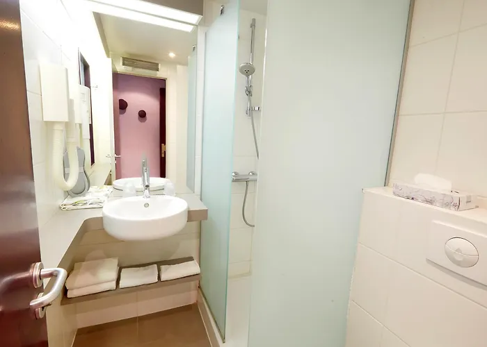 Kyriad Deauville - St Arnoult 3*